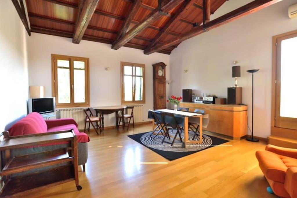 Savorgnan Tricamere Con Terrazza * Veneza